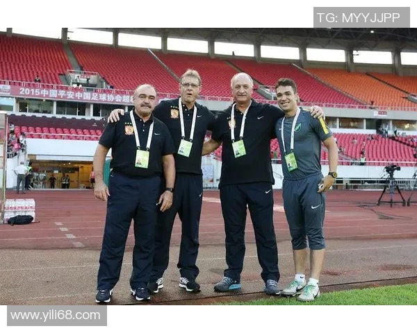 长得像的足球球星是谁 揭秘那些面孔相似的绿茵场明星